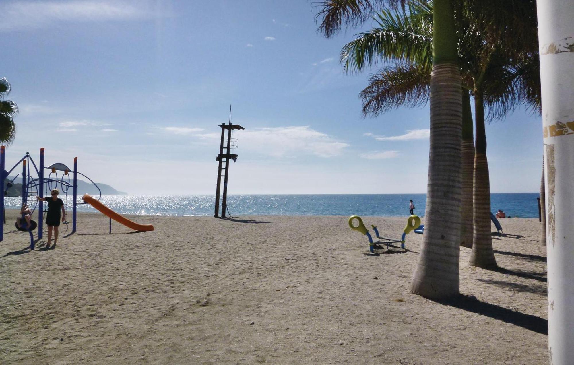 Cozy Home In Nerja With Wifi Exterior photo